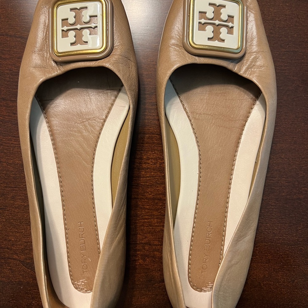 Tory Burch Tan Leather Ballet Flats with Logo